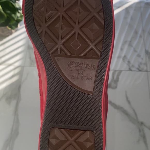 Brand new men’s converse - Picture 2 of 4